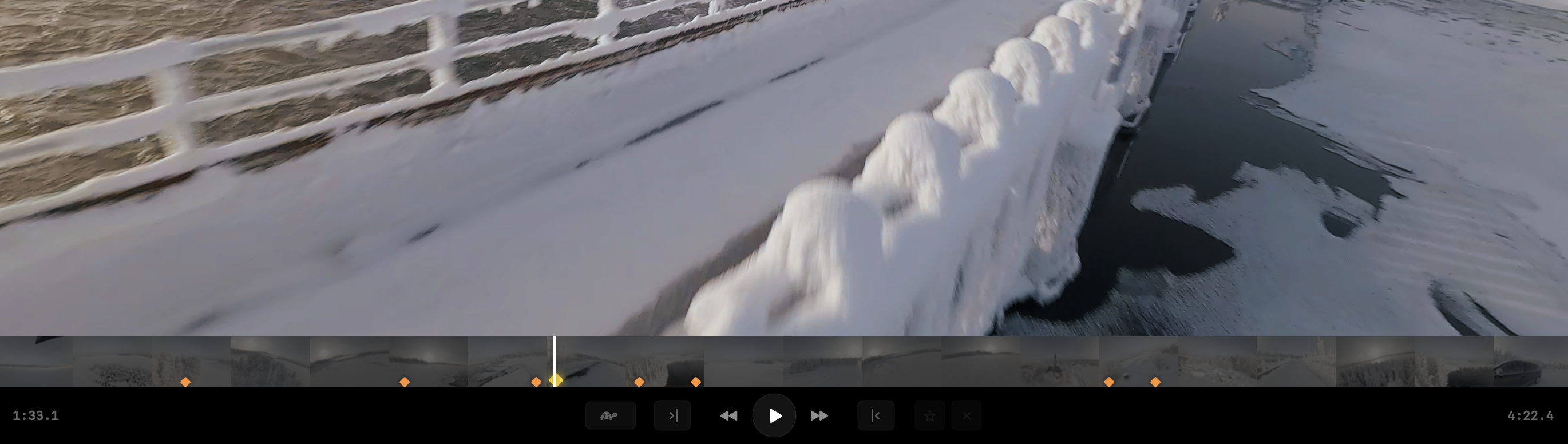 Keyframe reframing on timeline